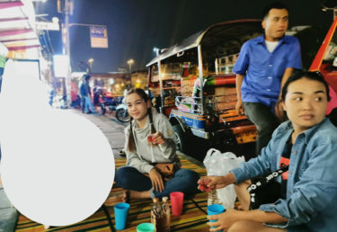 [Back side] Bangkok’s street girls yardong bar, Hua Lamphong Station